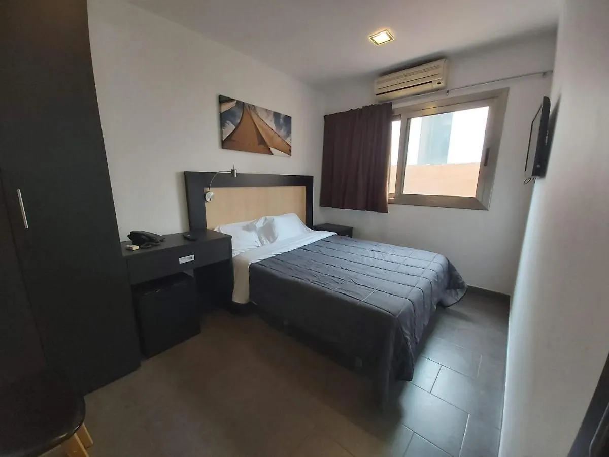 **  Hotel 170 Castelldefels Espanha