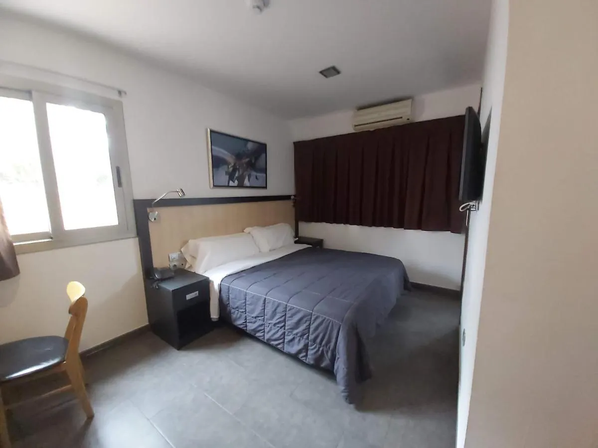 Hotel 170 Castelldefels