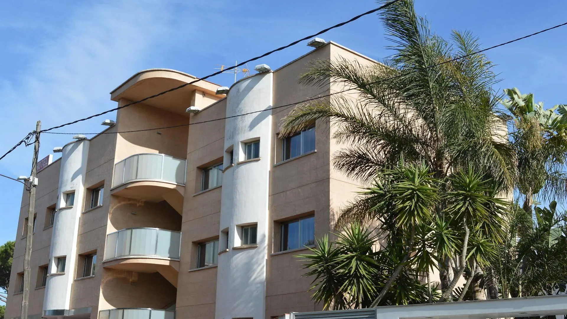 Hotel 170 Castelldefels