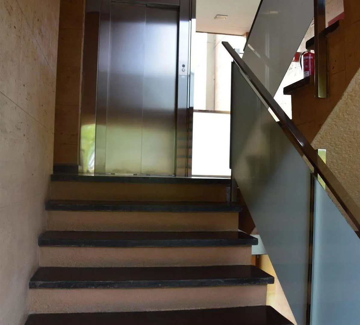 **  Hotel 170 Castelldefels Espanha